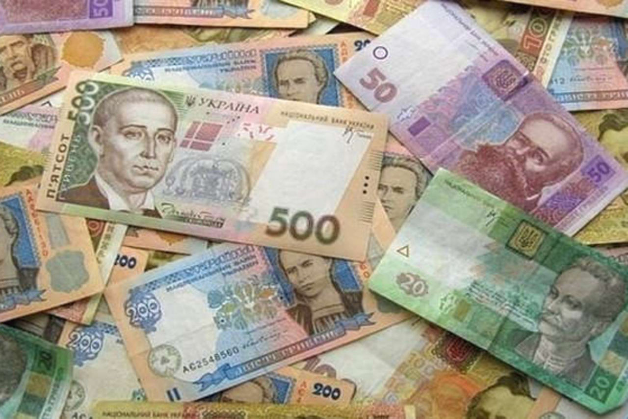 Организатором группы оказалась 50-летняя руководительница банковского отделения.