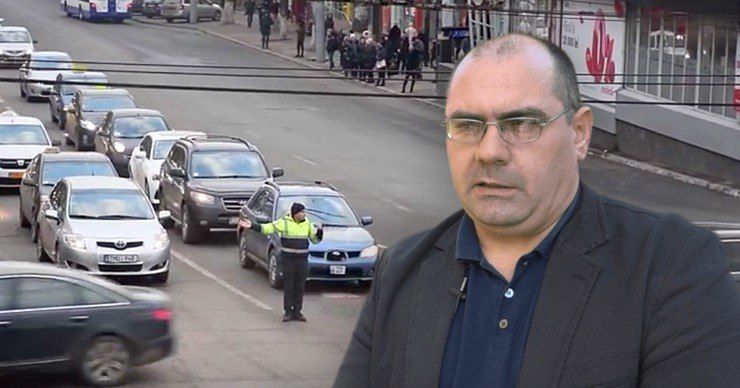 Александр Петков в соцсети раскритиковал столичную полицию. Фото: Point.md.