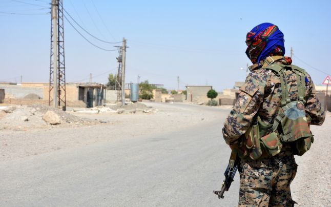Luptătorii străini ce s-au alăturat grupării ISIS, condamnaţi la moarte sigură în Rakka.