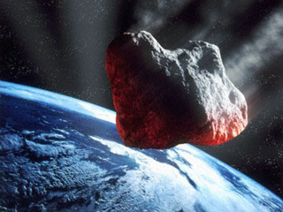 Asteroidul va ajunge mai aproape de Terra decât se află mulţi dintre sateliţii artificiali lansaţi în spaţiu.