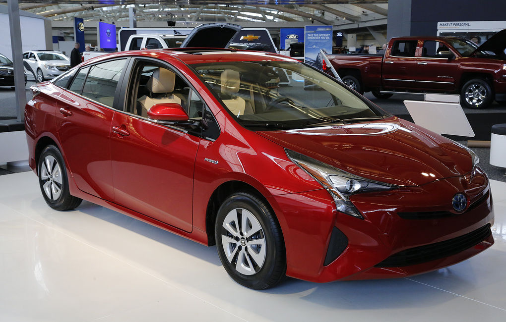 Отзыву подлежат 2,43 млн авто различных моделей, включая известный Prius. 