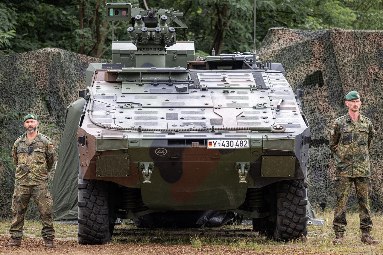 Минобороны Румынии планирует закупить 150 бронемашин «Пиранья 5».