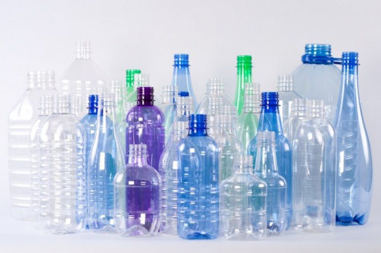 Ce trebuie să ştiți despre sticlele de plastic