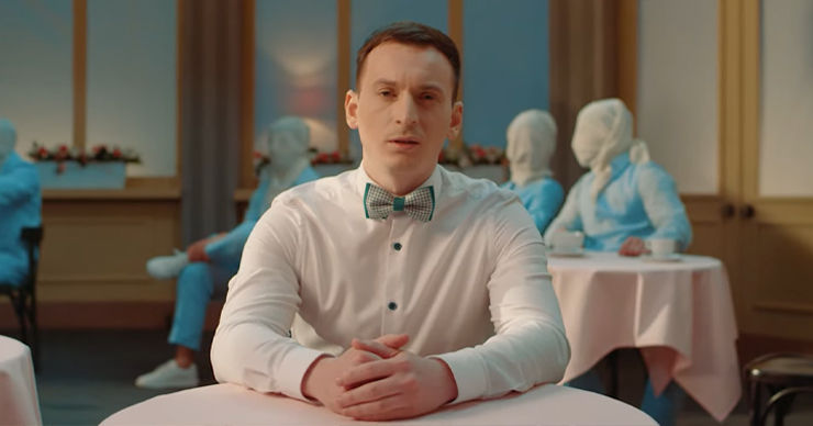 Группа The Motans выпустила новый клип на песню Café de Flore.