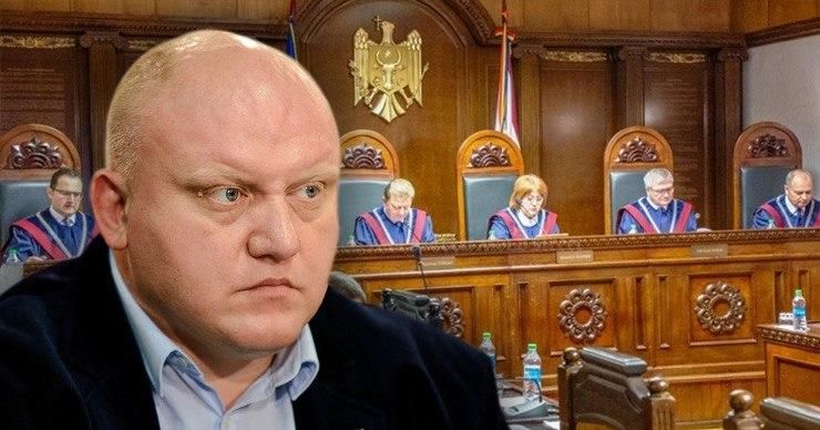 КС отклонил запрос депутата Боли: судья Рошка примет участие в заседании. Фото: Point.md.
