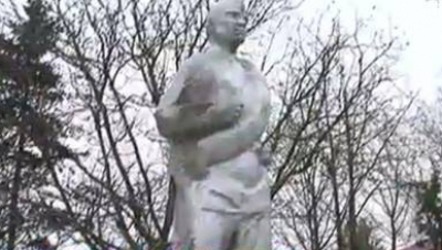 На реставрацию памятника понадобится около 300 тысяч леев, которых, по словам мэра, у местных властей нет. Фото: publika.m