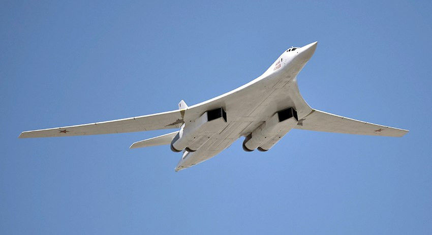 Кевин Уитакер назвал российские бомбардировщики Ту-160 «музейными экспонатами».