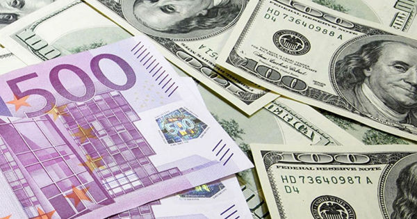 Предложение валюты в ноябре лишь наполовину покрыло спрос на неё в Молдове.