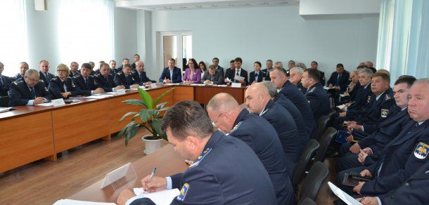 16 vameși sunt cercetați disciplinar pentru iresponsabilitate. Foto: customs.gov.md