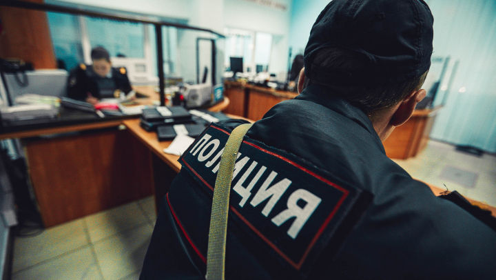 Un narcoman a cerut ajutorul poliţiei pentru a-şi găsi drogurile pierdute. 