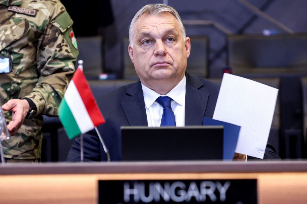 Венгрия заблокировала передачу Украине 500 млн евро военной помощи Евросоюза.