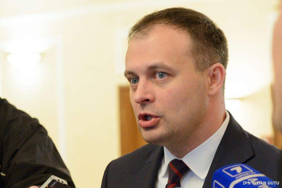 Preşedintele legislativului -Andrian Candu.