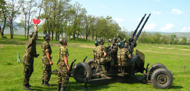 Unităţile ruse de menţinere a păcii staţionate în regiunea separatistă moldoveană Transnistria efectuează, exerciţii militare. Foto: wikimedia.org