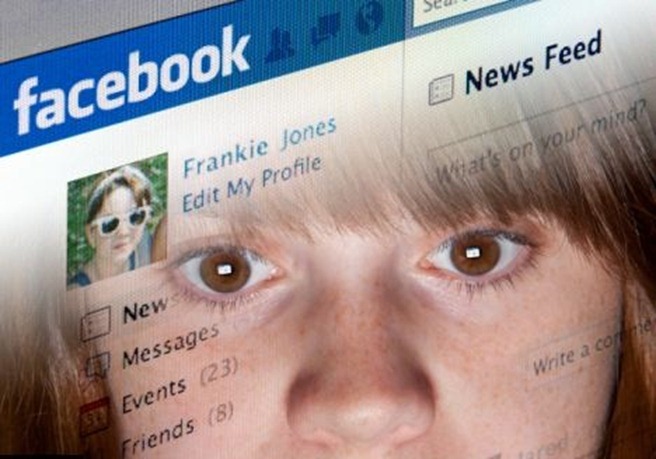 Aveţi grijă ce postaţi pe Facebook 