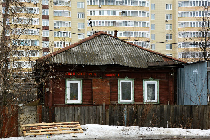 Apartament sau casă la curte: Ce cumpără moldovenii pe timp de pandemie