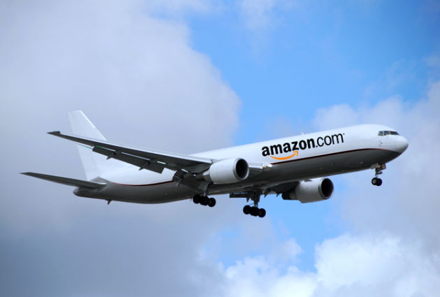Авиапарк самолетов Amazon в США и Европе насчитывает около 100 самолетов.