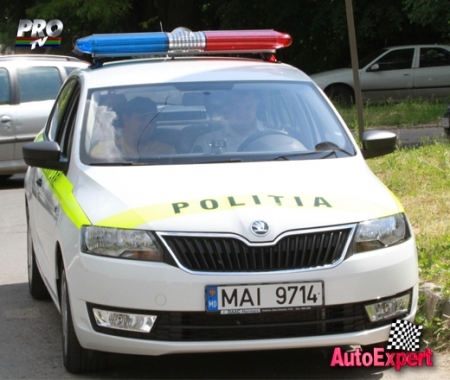 Mai mulţi şoferi au fost traşi pe dreapta de către ofiţerii Inspectoratului Naţional de Patrulare în cadrul operaţiunii nopţile albe.