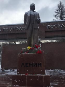 Молдавские коммунисты почтили память Ленина.