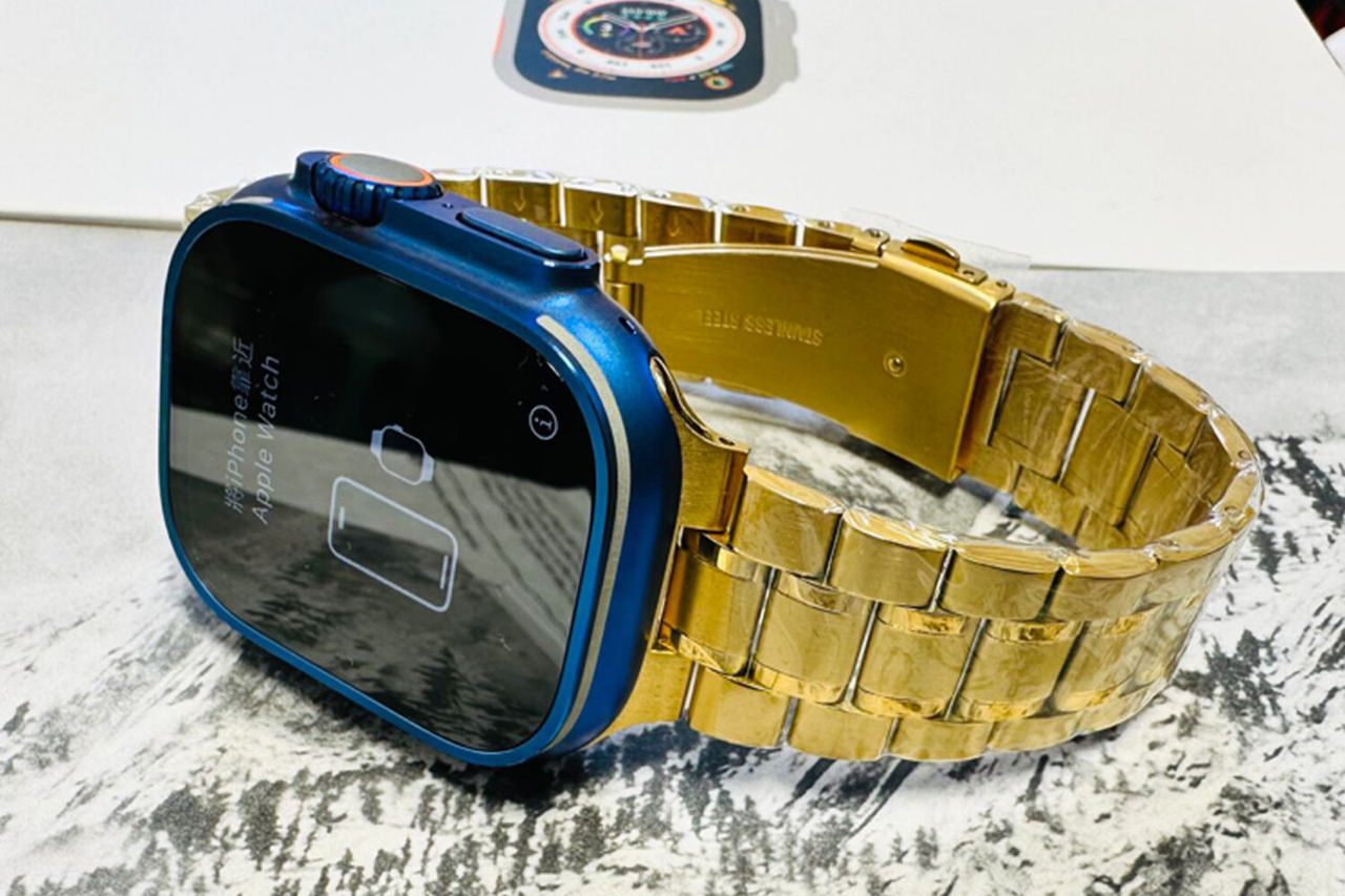 Топ-менеджер Meta раскритиковал часы Apple Watch Ultra.