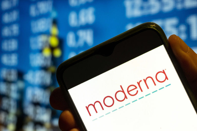 Акции Moderna взлетели на фоне испытания вакцины от меланомы.