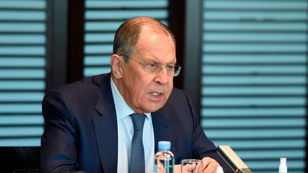 Лавров обвинил генсека ООН в бездействии: Затягивает продовольственный кризис.