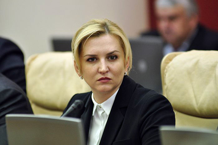 Главан: Социалист Односталко фиктивно состоял в браке ради земельных участков.
