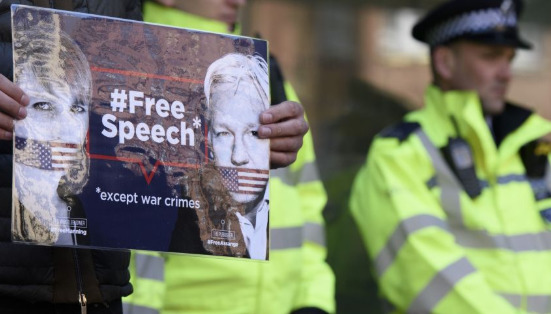 В WikiLeaks узнали подробности расследования против Ассанжа в США.