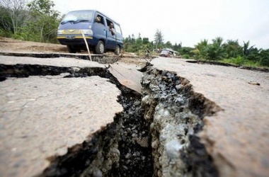 Украине угрожает 8-балльное землетрясение. Фото: ru.tsn.ua