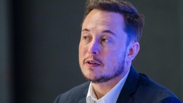 Американский миллиардер Илон Маск сомневается в полезности Twitter и пока не намерен им пользоваться. 