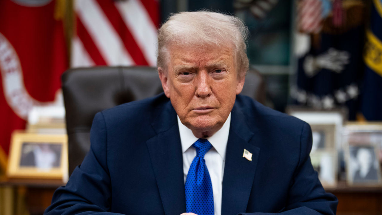 Трамп: Гренландия должна находиться под контролем США, а не Дании.