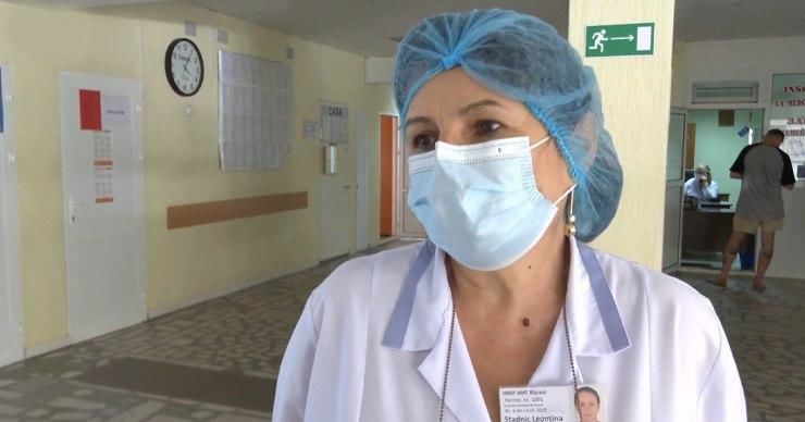 Зарплаты более 40 тысяч работников системы здравоохранения увеличены на 30%.