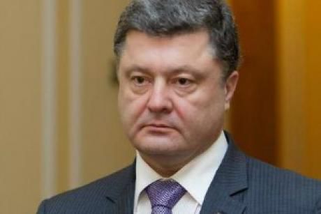 Petro Poroșenko, a semnat legile privind denunțarea cooperării militare cu Rusia. Foto: euractiv.com