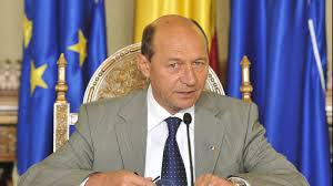 Băsescu a mai afirmat că ține mult la toți românii, de la frontiera de vest a României până la Nistru, inclusiv cei din Transnistria.