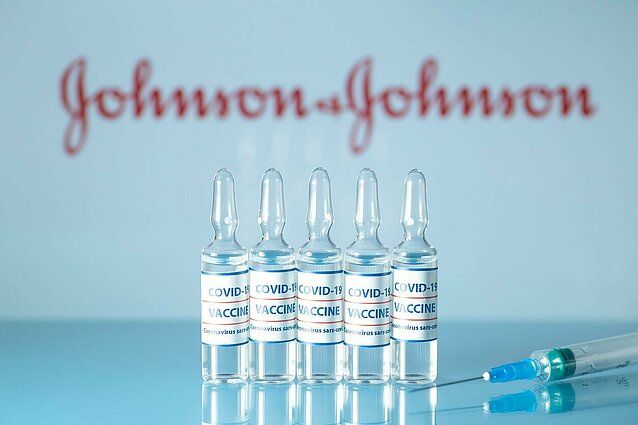 В Минздраве рассказали об американской вакцине Johnson &amp; Johnson.