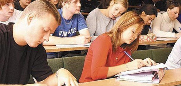 Ministrul ucrainean al Educației și Cercetării susține că nu există diferenţe între limba română şi cea moldovenească. Foto: timpul.md