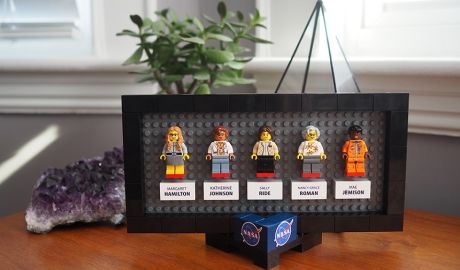 Cinci femei de la NASA au devenit vedete ale jocului LEGO. Foto: facebook.com