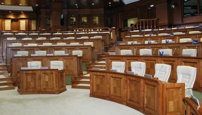 В новый парламент прошло 40 женщин.