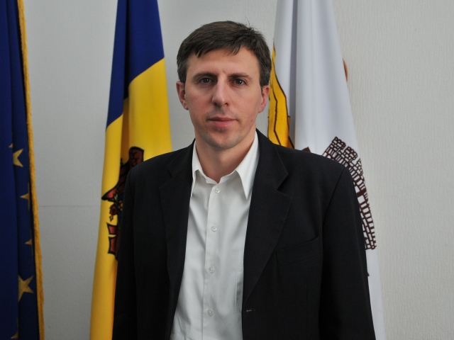 Dorin Chirtoaca a anuntat intr-un mesaj pe Facebook ca va depune o sesizare la Procuratura dupa incidentul de doua zile in urma.