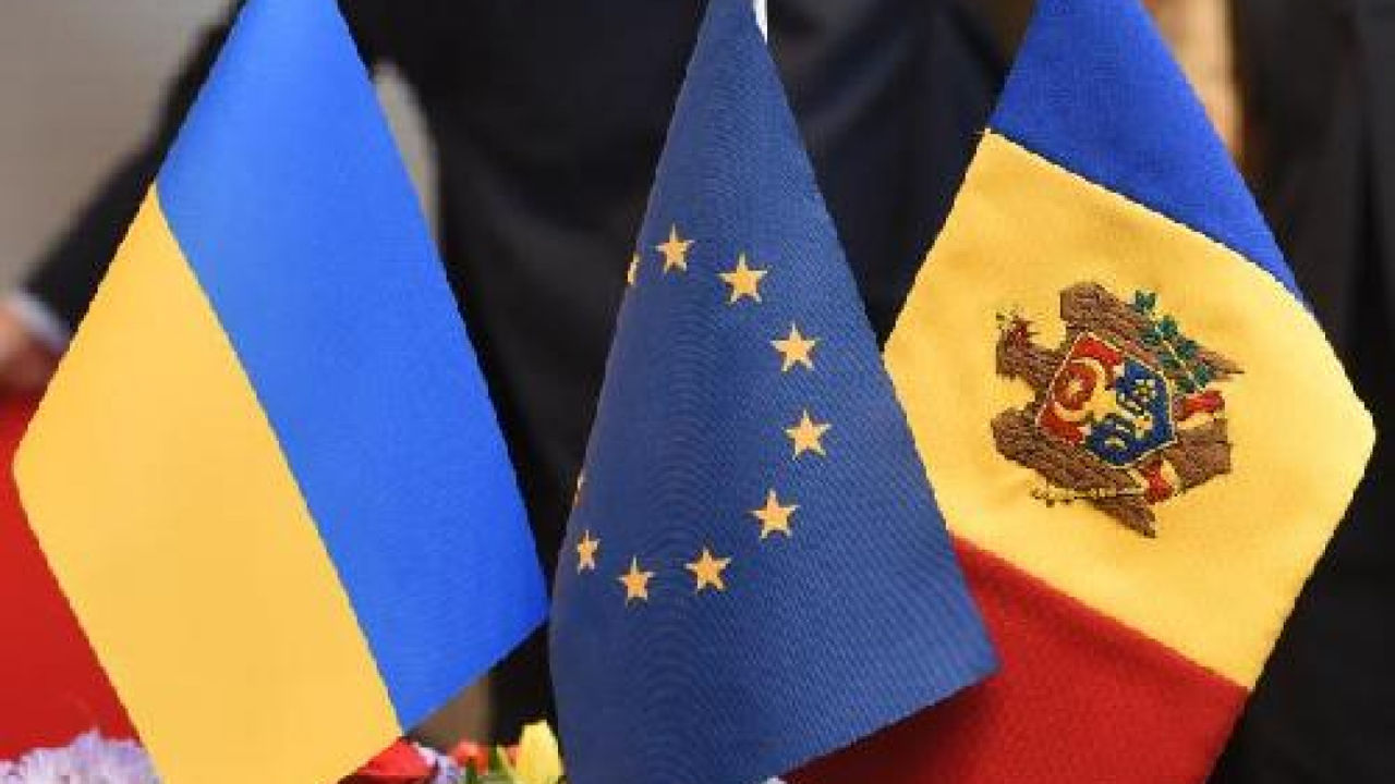 Еврокомиссия перенаправит 26,2 млн. евро на программы для Молдовы и Украины.