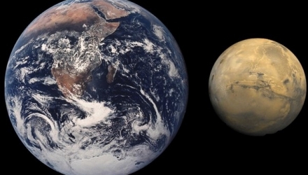 Colonizarea altor planete este singura modalitate de a salva omenirea de la extincţie.