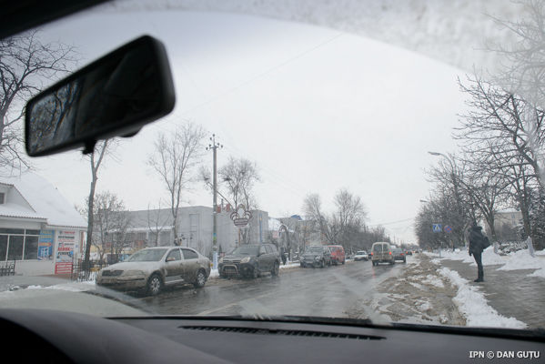 В восьми случаях понадобилась буксировка автомобилей.