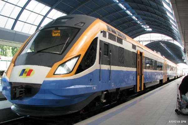 Cele cinci trenuri au fost modernizate la o uzină din România, iar CFM a cheltuit pentru acest lucru aproximativ 12 milioane de euro.