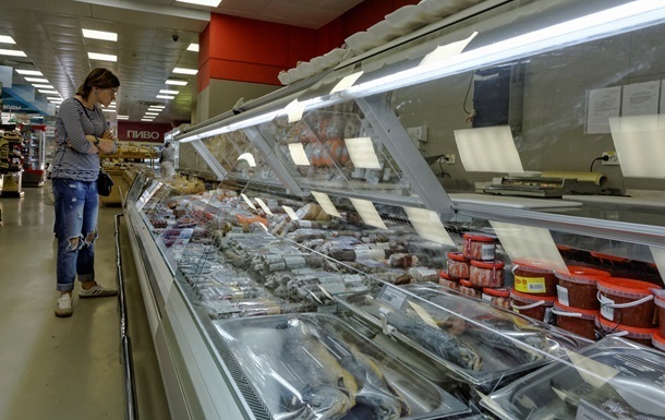 Больше всего снизились цены на зерновые продукты, молочку и сахар.