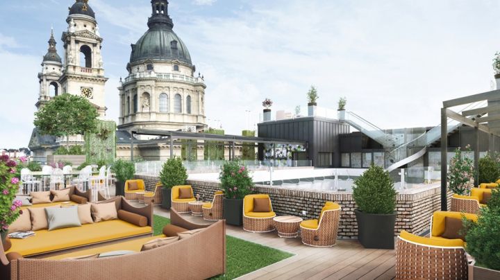 Hotelurile se întrec în oferte și lux pentru a-și atrage clienții.