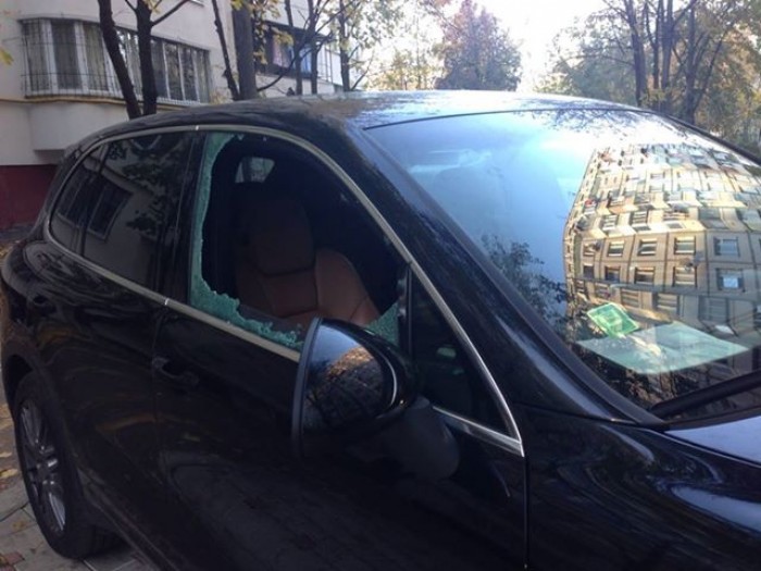 Pe parcursul anului curent, Direcţia de Poliţie a mun. Chişinău a înregistrat 614 cazuri de furturi din automobile.
