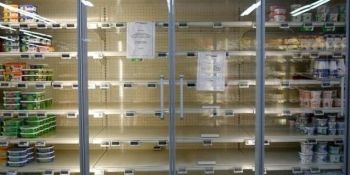 Franța: Untul a dispărut din supermarketuri, iar prețul croissantului a crescut. Foto: GMA Network