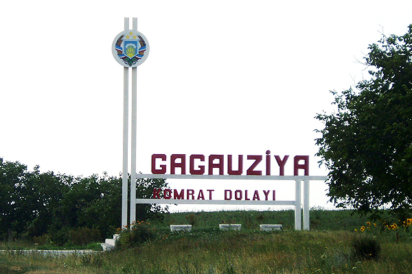 Ceea ce poate provoca conflicte între populaţia găgăuză şi celelalte popoare din Republica Moldova.