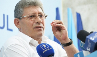 Mihai Ghimpu, susţine că în cadrul negocierilor pentru formarea noului Guvern,cineva îşi doreşte Procuratura Generală.