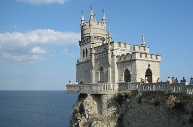 «Ласточкино гнездо» нуждается в немедленной реконструкции. Фото: commons.wikimedia.org 