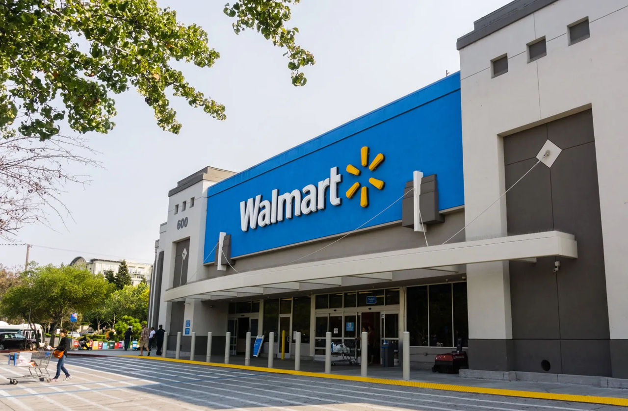 Walmart покупает за $2,3 млрд производителя смарт-ТВ Vizio.